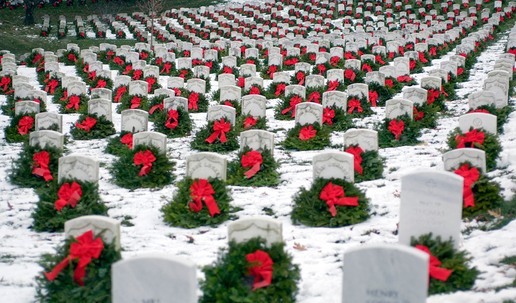 Wreaths Across America Arlington Cemetery